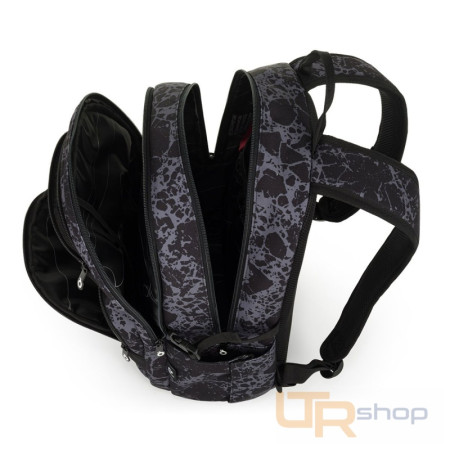 detail VIKI 25035 B studentský batoh s šedým vzorem Topgal