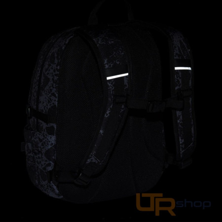 detail VIKI 25035 B studentský batoh s šedým vzorem Topgal