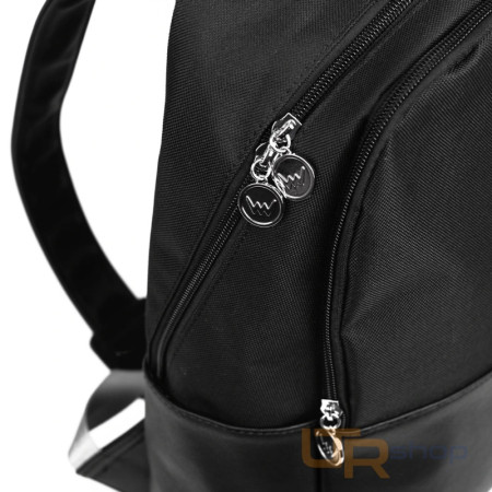 detail ZANE OLLIE koženkovolátkový batoh P2341 Vuch