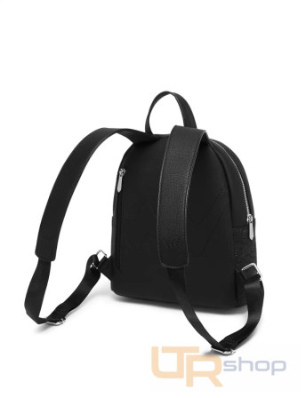 detail ARLEN FOSSY pohodlný městský batůžek na zip Vuch P12187